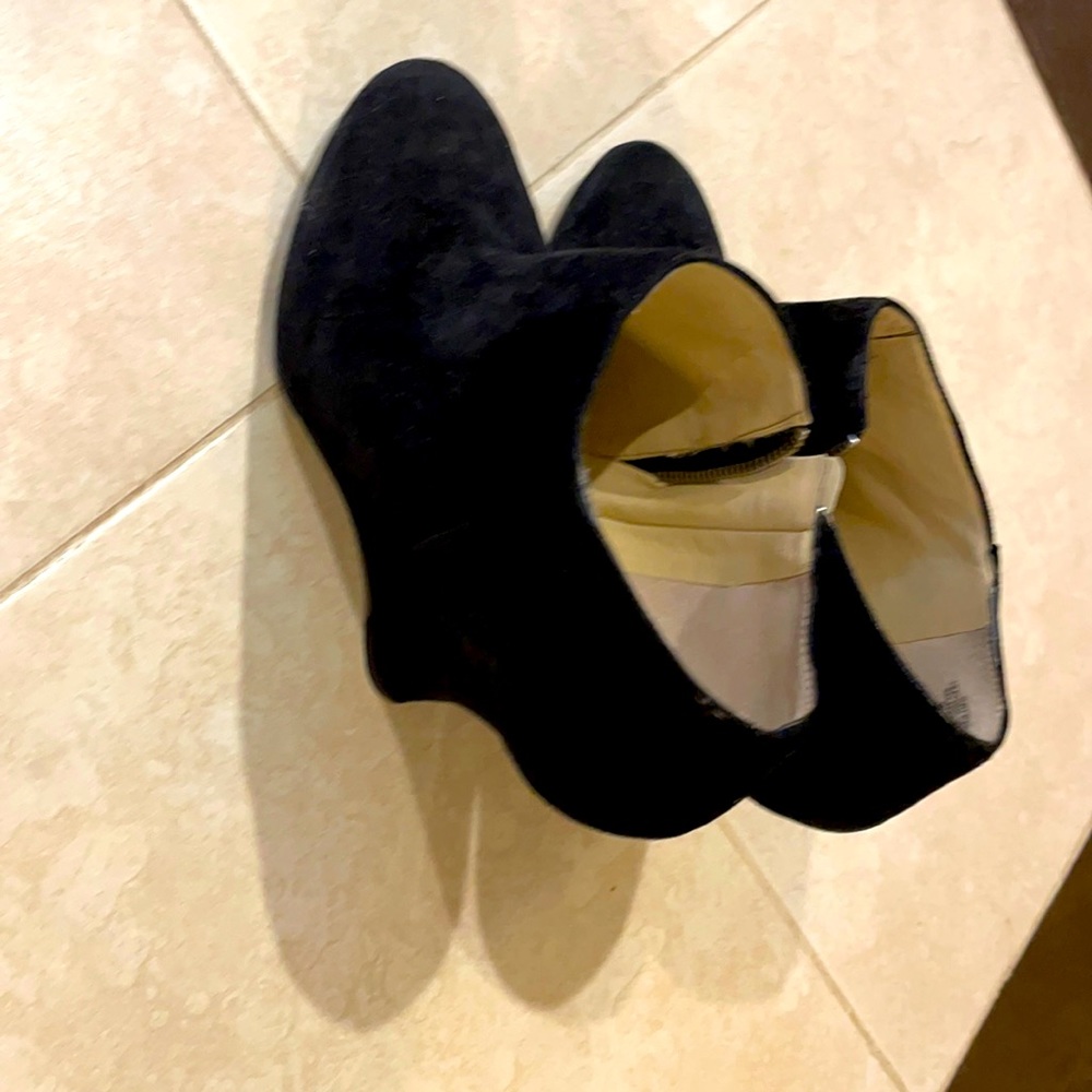 Black Nine West Leather Heels